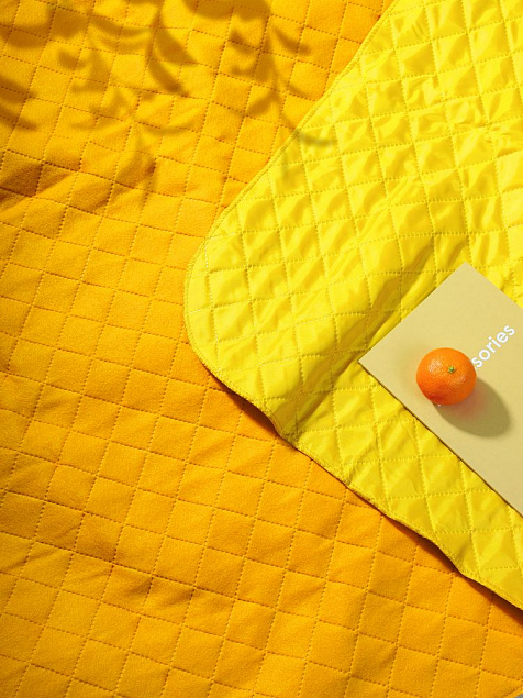 Плед для пикника Soft & Dry, желтый с логотипом в Екатеринбурге заказать по выгодной цене в кибермаркете AvroraStore