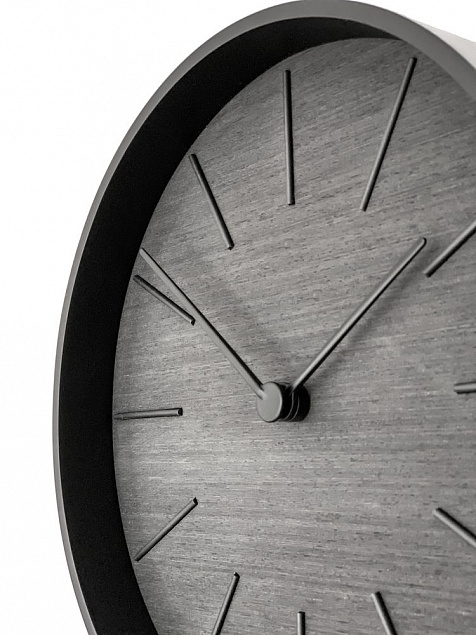 Часы настенные Plato, черное дерево с логотипом в Екатеринбурге заказать по выгодной цене в кибермаркете AvroraStore