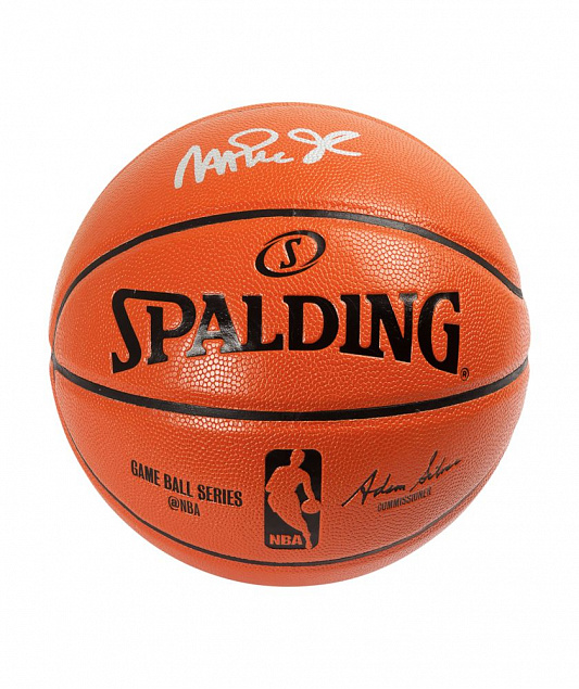Профессиональный баскетбольный мяч с автографом Мэджика Джонсона с логотипом в Екатеринбурге заказать по выгодной цене в кибермаркете AvroraStore