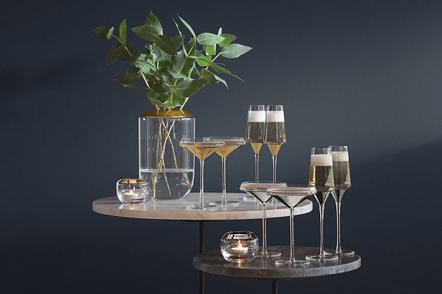 Набор бокалов для шампанского Space, золотистый с логотипом в Екатеринбурге заказать по выгодной цене в кибермаркете AvroraStore