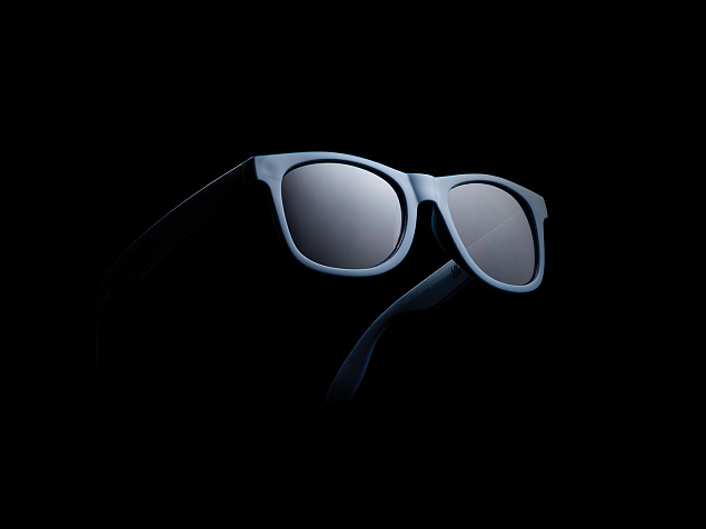 Солнцезащитные очки из переработанного полипропилена GRS с логотипом в Екатеринбурге заказать по выгодной цене в кибермаркете AvroraStore