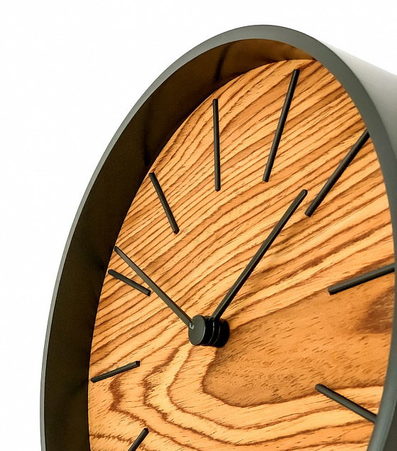 Часы настенные Largo, дуб с логотипом в Екатеринбурге заказать по выгодной цене в кибермаркете AvroraStore