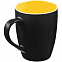 Кружка Bright Tulip, матовая, черная с желтым с логотипом в Екатеринбурге заказать по выгодной цене в кибермаркете AvroraStore