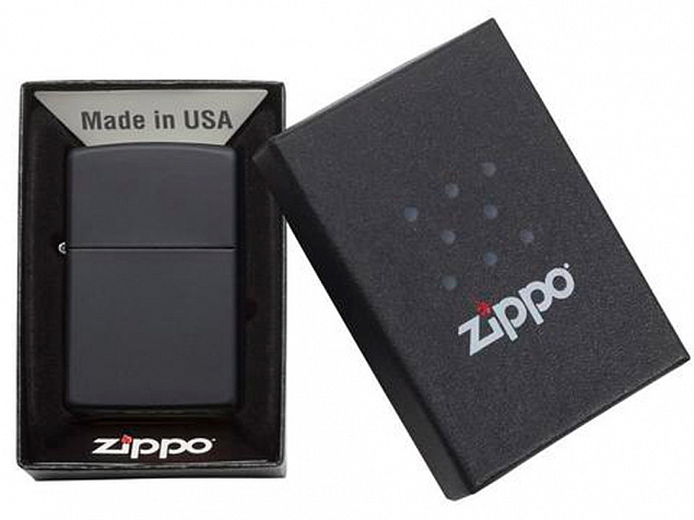 Зажигалка ZIPPO Classic с покрытием Black Matte с логотипом в Екатеринбурге заказать по выгодной цене в кибермаркете AvroraStore