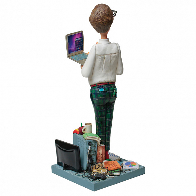 Скульптура "Компьютерный эксперт" с логотипом в Екатеринбурге заказать по выгодной цене в кибермаркете AvroraStore